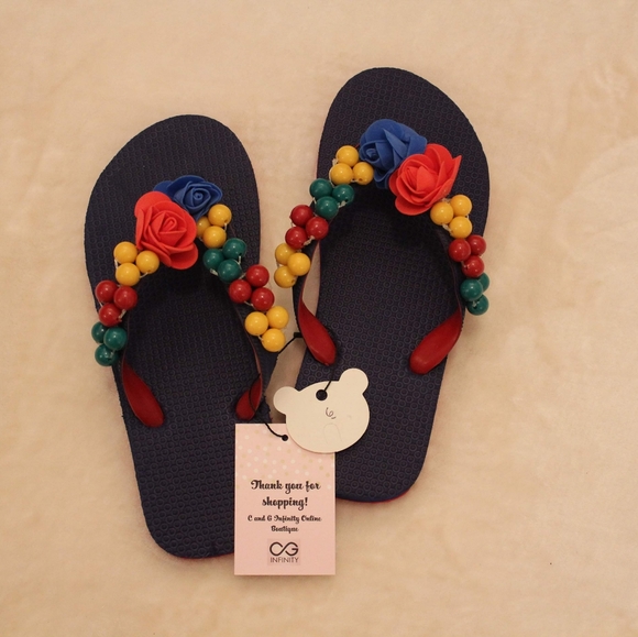 Flipflops - Picture 3 of 12